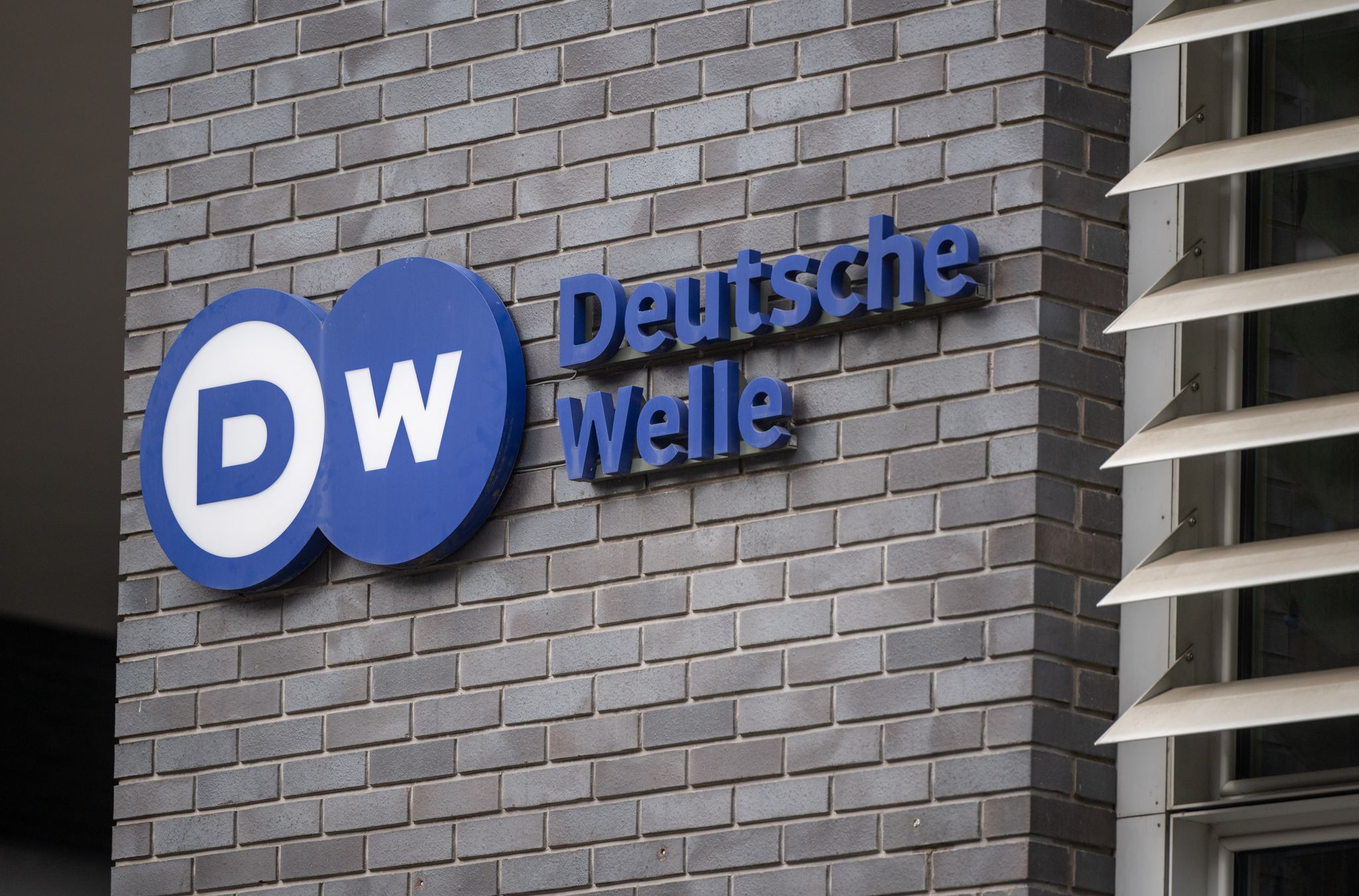 Femmes : Investigation journalistique sur la violence en ligne